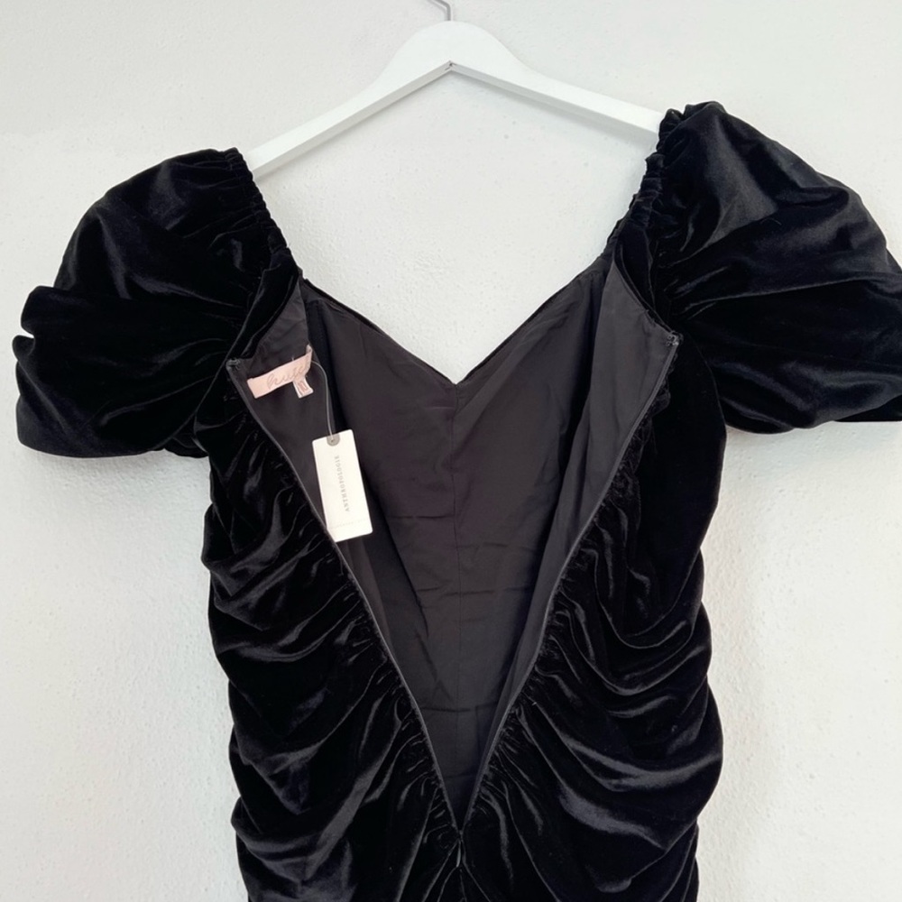NWT Anthropologie Hutch Black Velvet Ruched Puff Sleeve Mini Dress Sz 10 - Picture 13 of 16